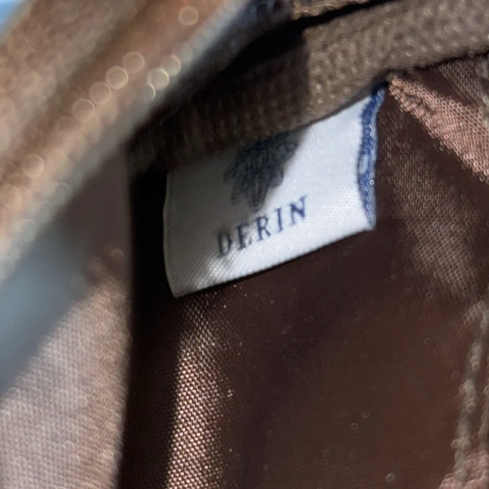Derin brown blue